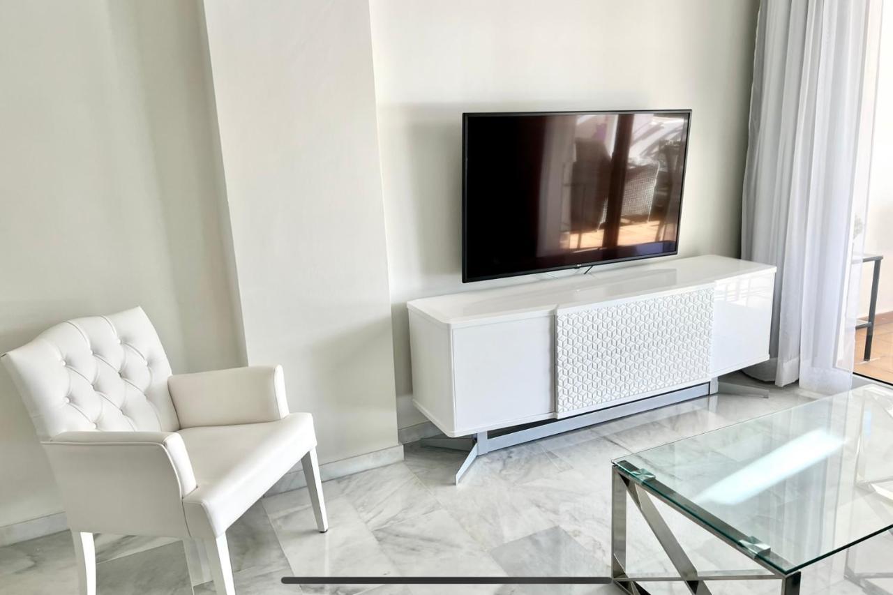 Mi Capricho 4C Beachfront -Apartment With Sea View - Costa Del Sol Sitio de Calahonda ภายนอก รูปภาพ